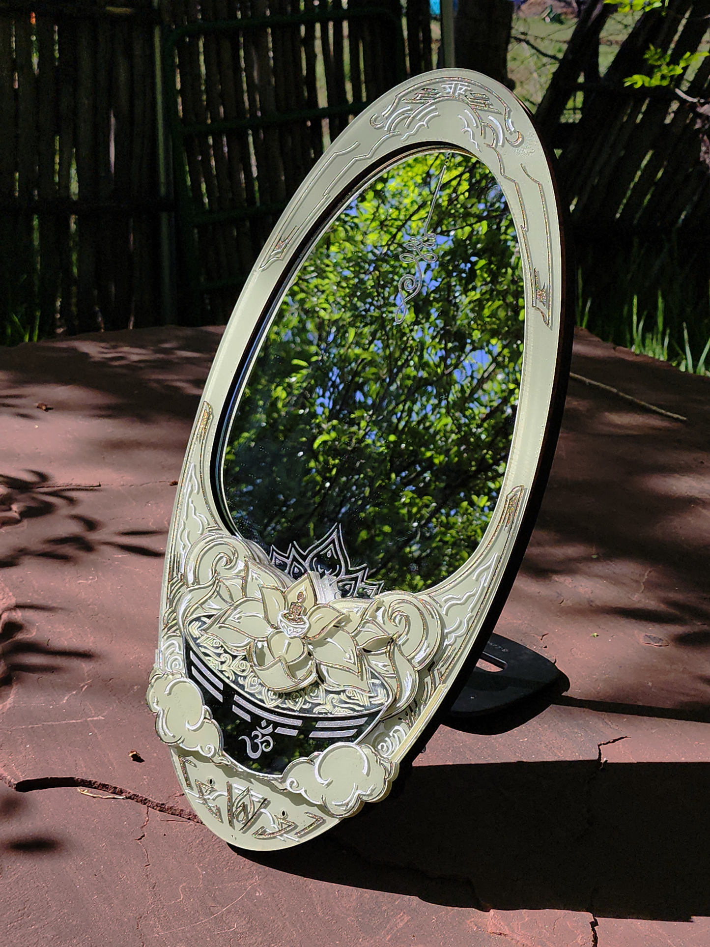InkCarved Meditation Mirror - Fern Milk Tea Green