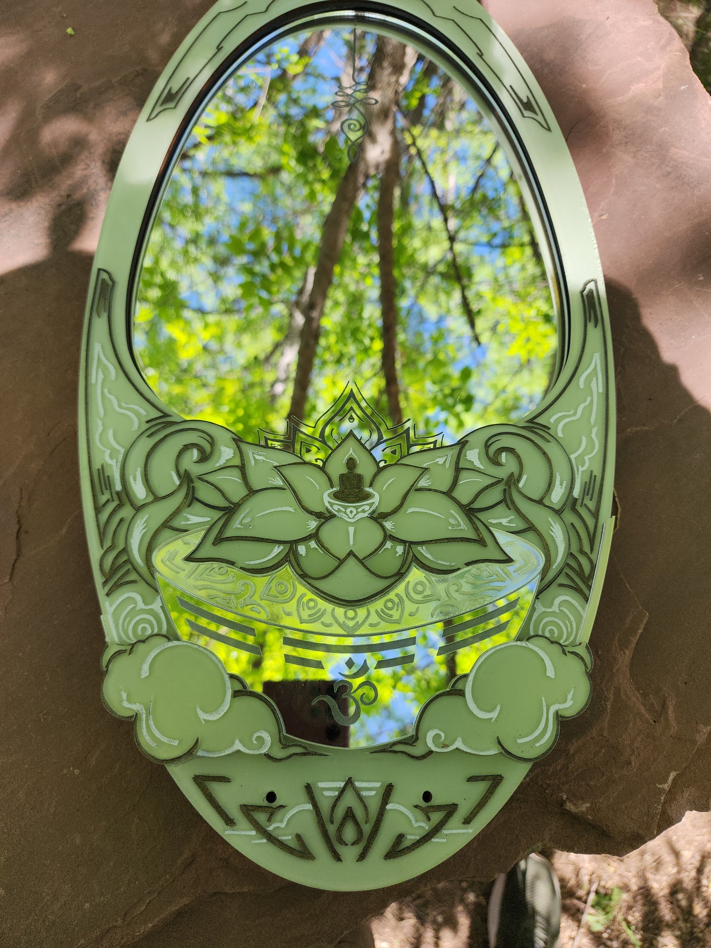 InkCarved Meditation Mirror - Fern Milk Tea Green